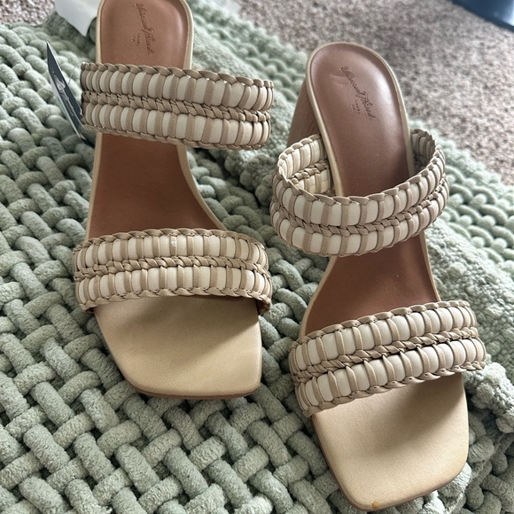 Universal Thread Cream Woven Strap Heels - Picture 1 of 3